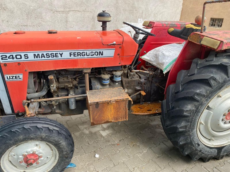 2.el massey Traktör Massey Ferguson 240 S