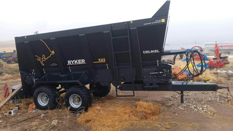 Katı Gübre Dağıtma Römorku