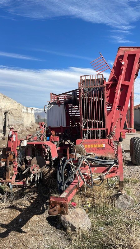 Satılık Temiz Gübre Dağıtma Makinesi (Fırfır) - Çalışmaya Hazır